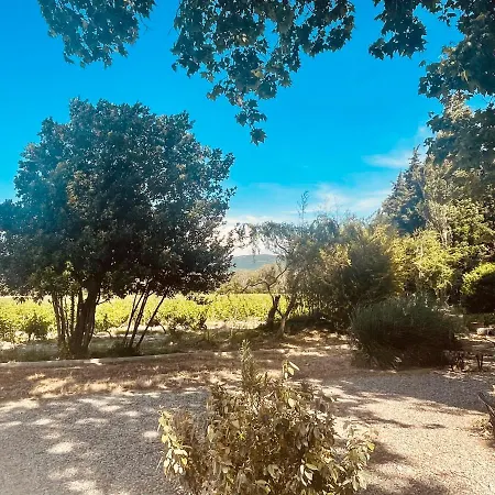 Le Mogador Chateau Du Martinet Bed and breakfast
