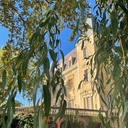 Le Mogador Chateau Du Martinet 3*